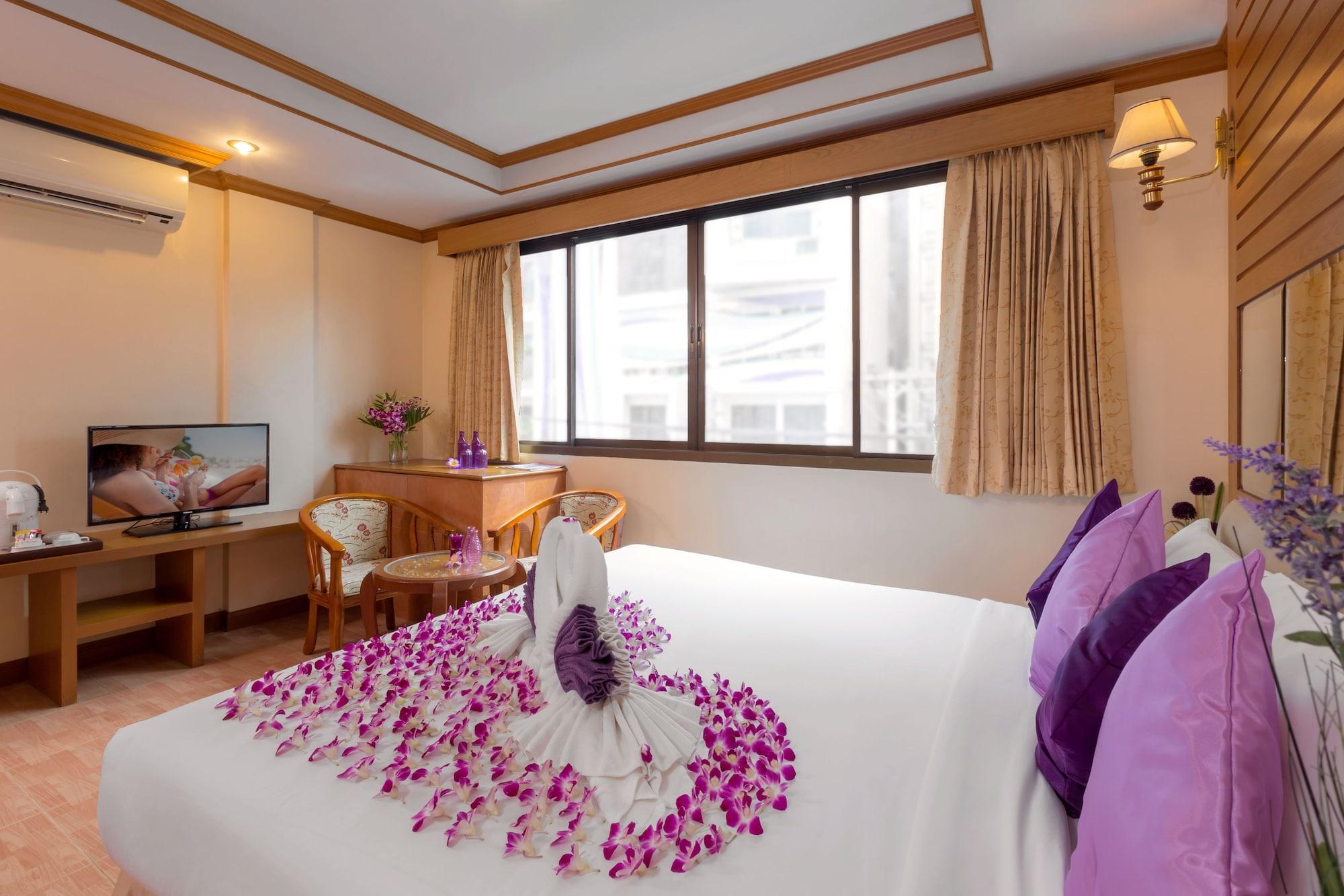 Bangkok Residence Patong Εξωτερικό φωτογραφία